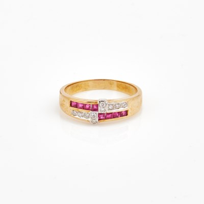 Lot 235 - Diamond and Stone Ring, 10 diamonds, 14K 3 dwt. all