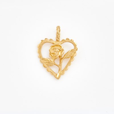 Lot 241 - Gold Pendant, 14K 2 dwt.