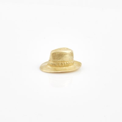 Lot 270 - Gold Pendant, 18K 5 dwt.