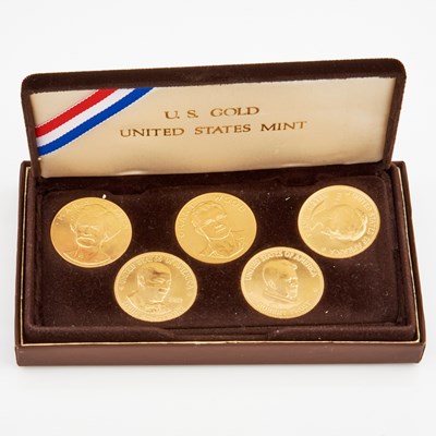 Lot 332 - Set of 5 US American Arts Commemorative Series Gold Coins: Grant Wood--1980, Helen Hayes--1984,     Louis Armstrong--1982, Robert Frost--1983 &