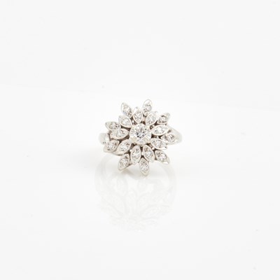 Lot 335 - Diamond Ring, 19 diamonds about 0.45 ct., 14K 4 dwt.
