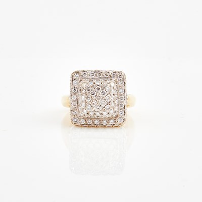 Lot 342 - Diamond Ring, 100 diamonds about 1.50 cts., 18K 6 dwt.