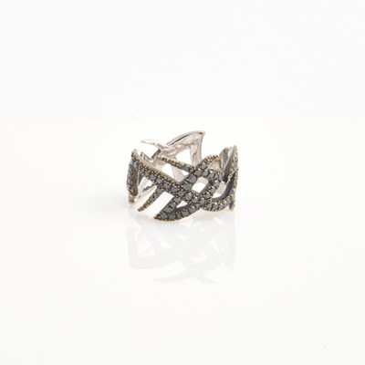 Lot 392 - Gold and Stone Ring, 18K 4 dwt. all, stone missing