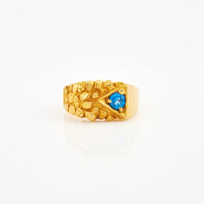 Lot 431 - Gold and Stone Ring, 10K 6 dwt. all