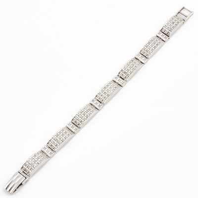 Lot 466 - Diamond Flexible Bracelet, 10K 37 dwt.
