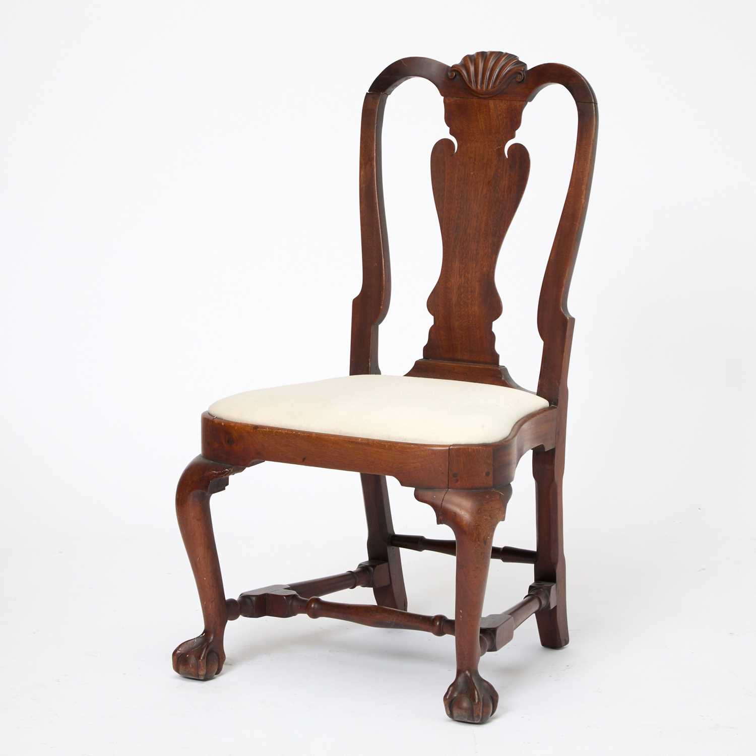 Lot 92 - Queen Anne Mahogany Side Chair
