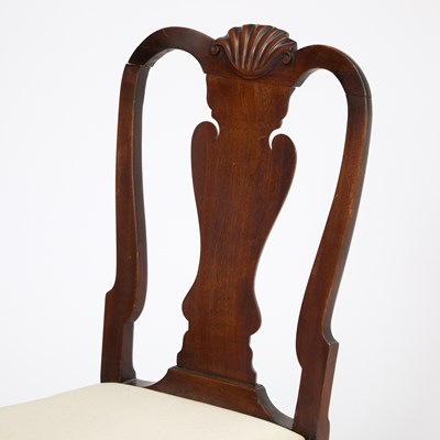 Lot 92 - Queen Anne Mahogany Side Chair