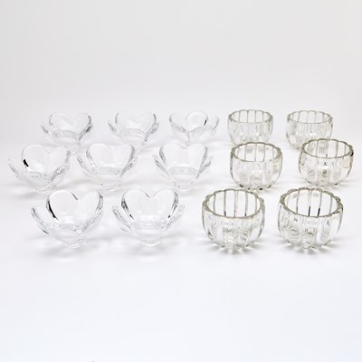 Lot 107 - Two Sets of Glass Bowls