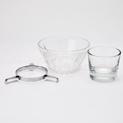 Lot 91 - Baccarat "Biarritz" Pattern Glass Caviar Bowl