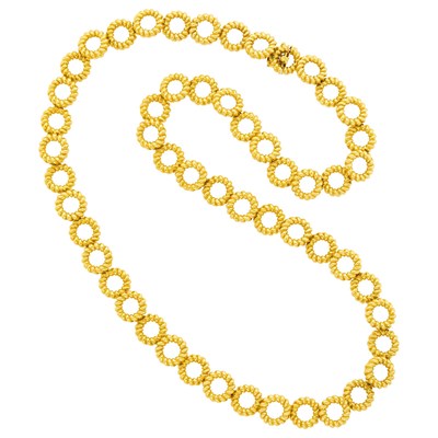 Lot 34 - Paul Flato Long Fluted Gold Link Necklace