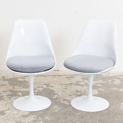 Lot 111 - Pair of Mid Century Modern Saarinen Style Side Chairs