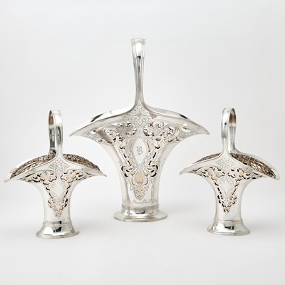 Lot 275 - Set of Three Tiffany & Co. Sterling Silver Centerpiece Baskets
