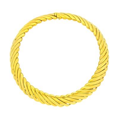 Lot 116 - Gold Necklace