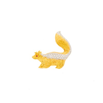 Lot 1036 - Gold, Platinum and Diamond Skunk Brooch