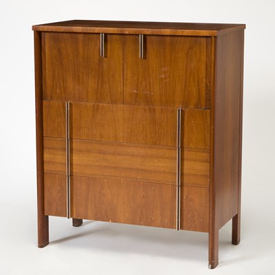 Lot 312 - John Widdicomb Walnut "Model 3220" Tall Chest of Drawers