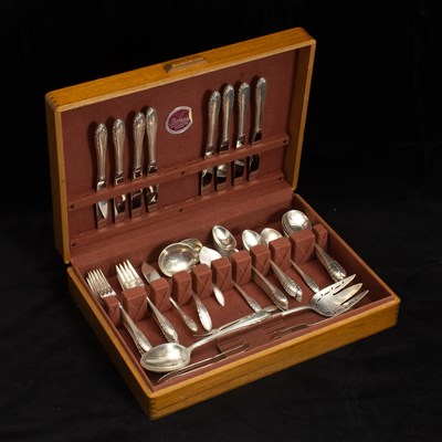 Lot 259 - Gorham Sterling Silver Flatware Service