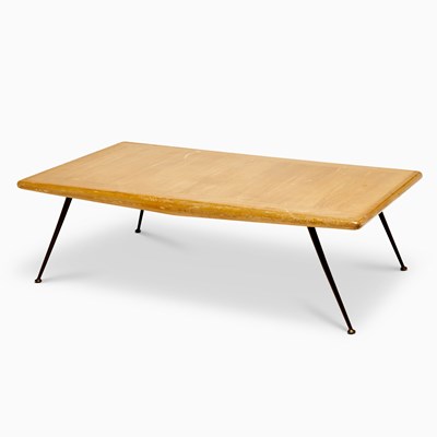 Lot 320 - T.H. Robsjohn-Gibbings for Widdicomb Walnut "Model 1786" Coffee Table