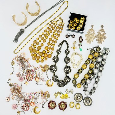 Lot 1273 - Group of Costume Jewelry