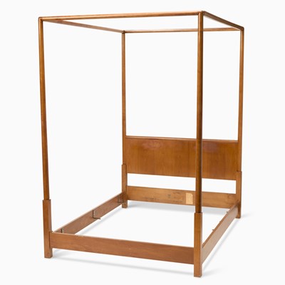 Lot 326 - T.H. Robsjohn Gibbings for Widdicomb Walnut "Model 5020" Double Full Tester Bedstead