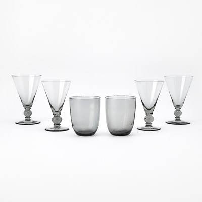 Lot 430 - Muriel Grateau Glass Stemware Set