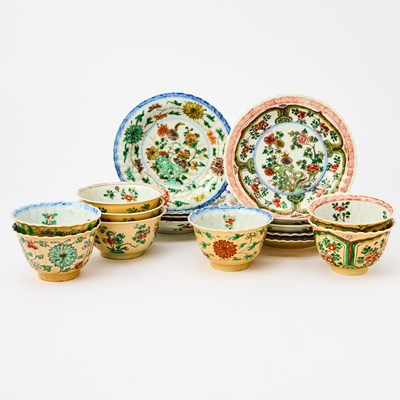 Lot 524 - A Group of Chinese Export Famille Verte Porcelain Articles