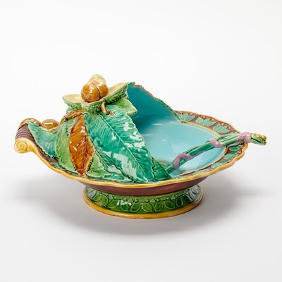 Lot 649 - Engllish Majolica Chestnut Server and Serving Spoon