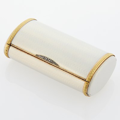 Lot 234 - Fabergé Two-Color Gold, Silver-Gilt and Guilloché Enamel Cigarette Case