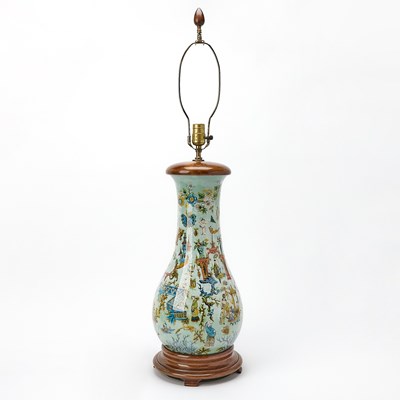 Lot 3033 - Victorian Decalomania Lamp