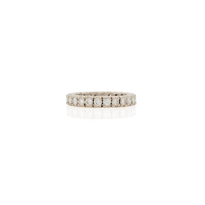 Lot 1082 - Platinum and Diamond Band Ring