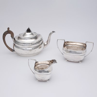 Lot 104 - Assembled Irish George III Sterling Silver Tea Service