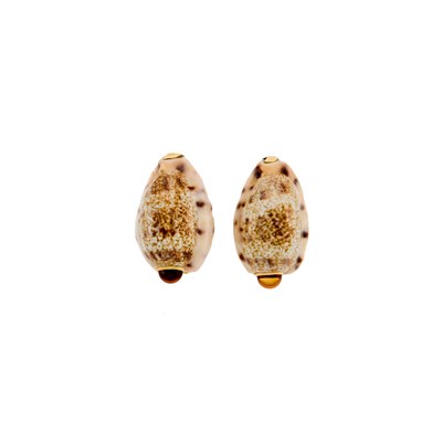 Lot 1160 - Trianon Pair of Gold, Shell and Cabochon Citrine Earclips