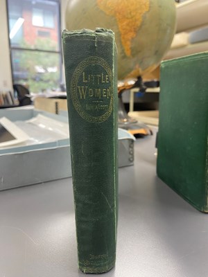 Lot 32 - A scarce first issue set of Little Women