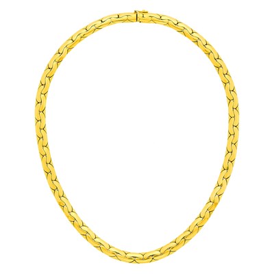 Lot 11 - Gold Necklace