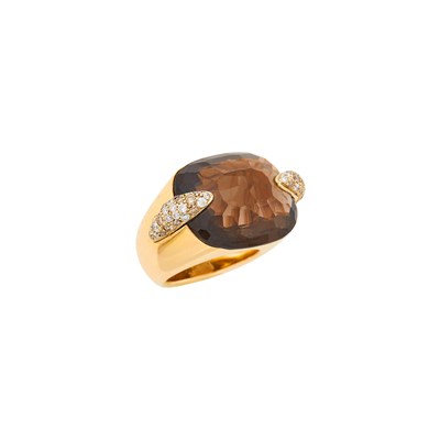 Lot 109 - Pomellato Gold, Smoky Quartz, Diamond and Colored Diamond Ring