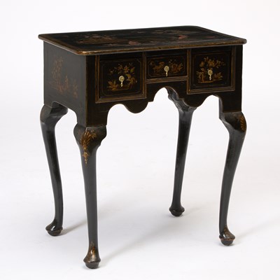 Lot 536 - George II Black Japanned Dressing Table