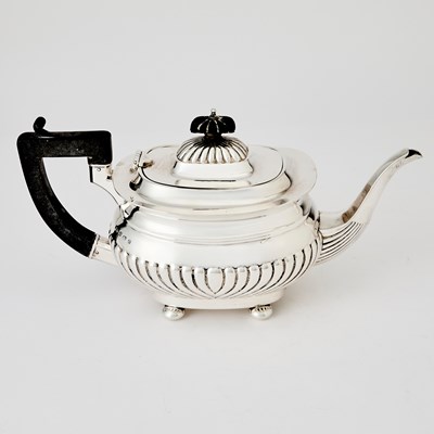 Lot 129 - George V Sterling Silver Tea and Coffee Service