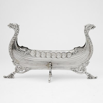Lot 582 - Continental Silver Viking Ship Form Centerpiece Bowl