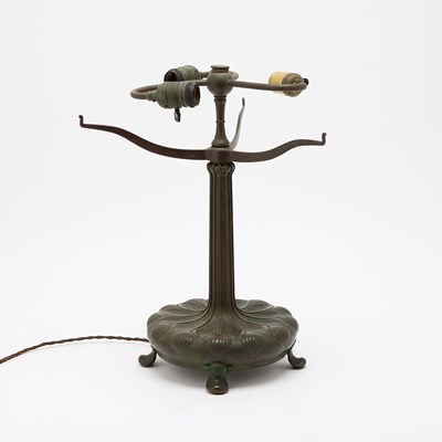 Lot 245 - Tiffany Studios Bronze and Leaded Glass Black-Eyed Susan Table Lamp