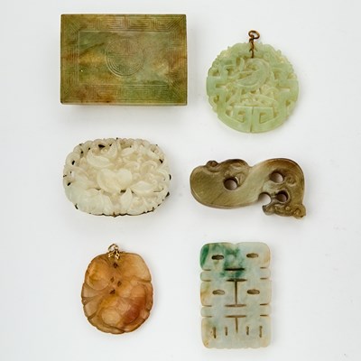 Lot 430 - A Group of Chinese Jade Plaques and Pendants