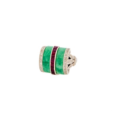 Lot 1079 - White Gold, Jade, Ruby and Diamond Ring