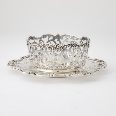 Lot 738 - Black, Starr & Frost Sterling Silver Pierced Bowl and Stand