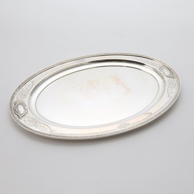 Lot 628 - Wallace Sterling Silver Oval Tray