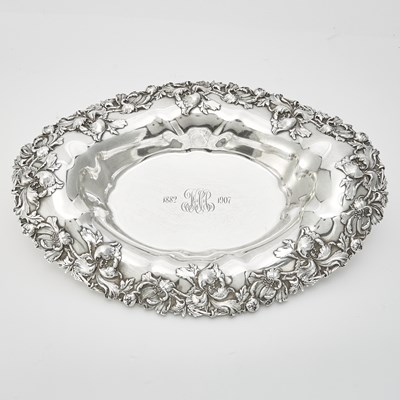 Lot 267 - Reed & Barton Sterling Silver Centerpiece Bowl