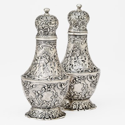 Lot 632 - Pair of Marshall Field & Co. Sterling Silver Salt and Pepper Shakers