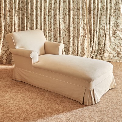 Lot 150 - Upholstered Chaise Longue