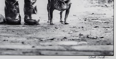Lot 38 - Elliott Erwitt, New York City (Dog Legs), 1974.