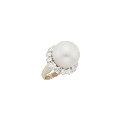 Lot 63 - Trio White Gold, South Sea Cultured Pearl and Diamond Ring