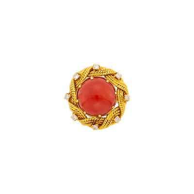 Lot 157 - Nardi Gold, Oxblood Coral and Diamond Ring