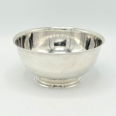 Lot 1104 - George II Sterling Silver Footed Bowl
