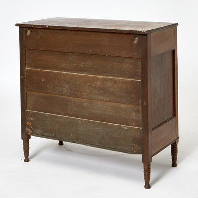 Lot 426 - Federal Maple and Tiger Maple Chest of Drawers